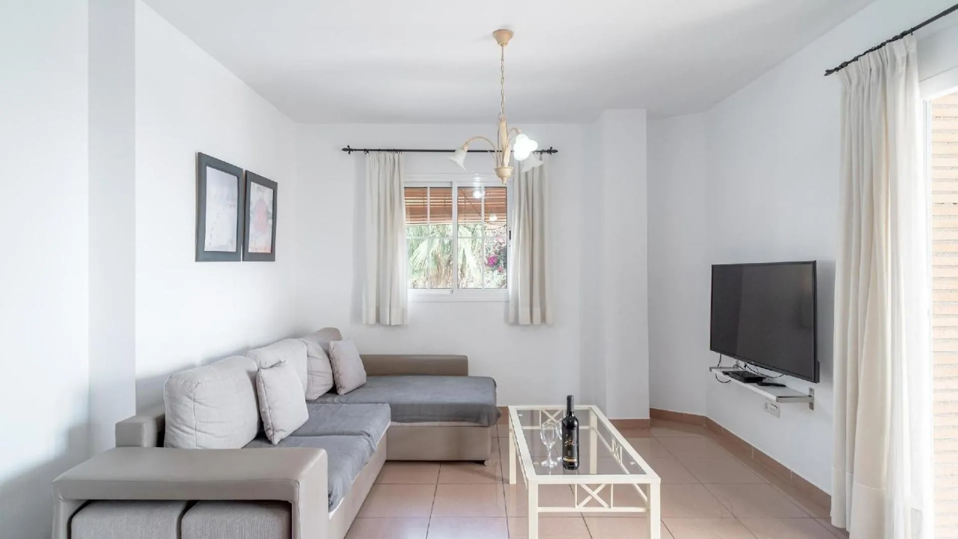 Ferienwohnung Fuer 4 Personen Ca 90 Qm In Nerja, Andalusien Costa Del Sol Apartment